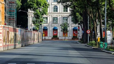 Một góc vắng vẻ của Sài Gòn trong những ngày giãn cách