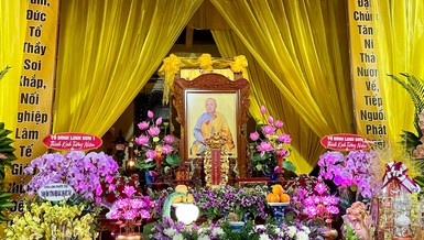 Di ảnh cố Ni trưởng Thích nữ Huệ Giác tại tổ đình Linh Sơn - Núi Dinh