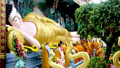 Tôn tượng Đức Phật Thích Ca Mâu Ni nhập Niết-bàn tại chùa Phước Huệ