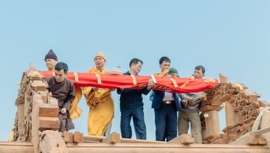 Chính thức đặt thượng lương nhà thờ tổ chùa Thạch Khê