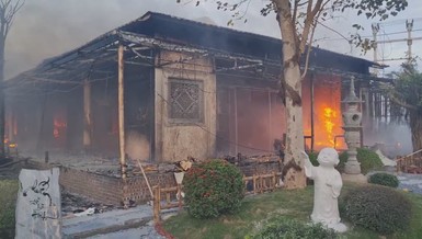 Giảng đường (Pháp Vân đường) trong khuôn viên chùa Phật Quang bị cháy rụi 