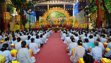 Phật tử thính pháp