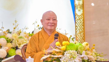 Hòa thượng Thích Lệ Trang chia sẻ chủ đề Nghi lễ Phật giáo - Ảnh: Quảng Đạo/BGN