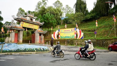 Trang trí chuẩn bị cho sự kiện quan trọng của Phật giáo tỉnh Lâm Đồng