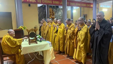 Hòa thượng Thích Gia Quang chứng minh Lễ tạ pháp hậu an cư tại hạ trường chùa An Vinh (tỉnh Tuyên Quang)