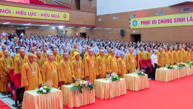 Các đại biểu tham dự phiên trù bị Đại hội đại biểu Phật giáo tỉnh Nghệ An lần thứ IV, nhiệm kỳ 2026-2031 vào chiều 24-6 - Ảnh: Quảng Điền/BGN
