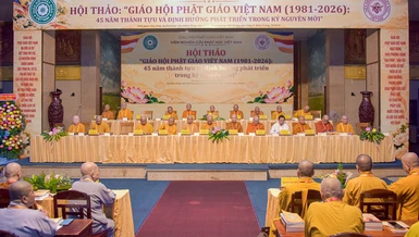 Khai mạc Hội thảo với chủ đề: "Giáo hội Phật giáo Việt Nam - 45 năm thành tựu và định hướng phát triển trong kỷ nguyên mới" - Ảnh: Quảng Đạo/BGN