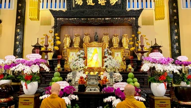 Chư Tăng tổ đình Ấn Quang tưởng niệm cố Hòa thượng Thích Nhật Quang trong khuôn khổ nội tự - Ảnh: Hoằng Tâm