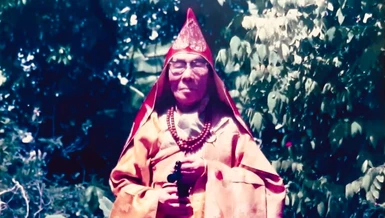 Trưởng lão Hoà thượng Thích Hưng Dụng (1915-1998) là vị giáo phẩm được Tăng-già cung thỉnh vào hàng Thập sư của nhiều Đại giới đàn