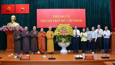 [Video] Lãnh đạo TP.HCM tiếp thân mật chư vị giáo phẩm lãnh đạo Giáo hội