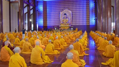 Hội đồng Điều hành tác pháp tự tứ với Trưởng lão Hòa thượng thiền chủ