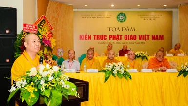 Tọa đàm Kiến trúc Phật giáo Việt Nam tại Hội trường khách sạn Vissai Sài Gòn sáng 25-9-2022