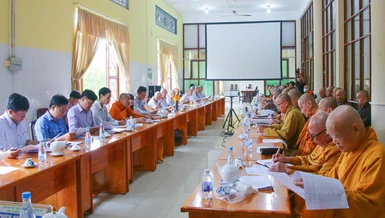 Quang cảnh hội nghị Ban Thường trực Ban Trị sự GHPGVN tỉnh Đồng Nai với các cơ quan chức năng sáng 26-10-2022