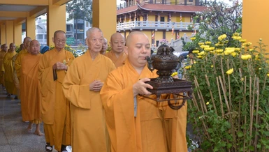 Trưởng lão Hòa thượng Thích Trí Quảng, Đệ tứ Pháp chủ GHPGVN quang lâm Việt Nam Quốc Tự sáng mùng 6 Tết Quý Mão (2023) - Ảnh: Bảo Toàn/BGN