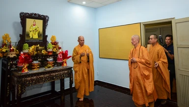 [Video] Xúc động thăm lại liêu phòng của Đại lão Hòa thượng Thích Tịnh Khiết tại tổ đình Ấn Quang