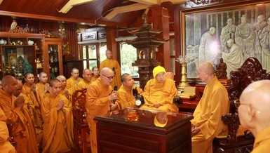 Tại phương trượng thiền viện Thường Chiếu