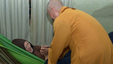 [Video] Đức Pháp chủ thăm Trưởng lão Hòa thượng Thích Trí Tịnh - Phó Pháp chủ GHPGVN