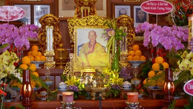 Di ảnh Trưởng lão Hòa thượng Thích Minh Cảnh tại Tổ đường tu viện Huệ Quang