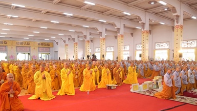 Các giới tử xuất gia các đàn giới tại Đại giới đàn Minh Nguyệt