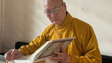 Hòa thượng Thích Hải Ấn, Viện trưởng Học viện Phật giáo VN tại Huế, Trưởng ban Tổ chức Hội thảo “Thiền phái Liễu Quán: Lịch sử hình thành và phát triển” 