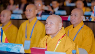 Trưởng lão Hòa thượng Thích Thiện Nhơn tham dự Hội nghị Phật giáo vì hòa bình thế giới tại Paris, Pháp