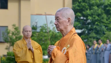 [TRỰC TUYẾN] Trưởng lão HT.Thích Trí Quảng thuyết giảng về Tịnh độ Pháp Hoa 