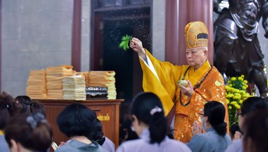 Hòa thượng Thích Lệ Trang nói về nghi lễ trong rằm tháng Giêng