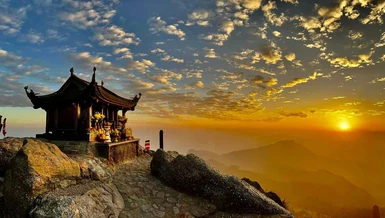 Chùa Đồng trên đỉnh non thiêng Yên Tử - một trong 12 thành phần di sản chính của Di sản thế giới thứ 9 của Việt Nam - Ảnh: Internet