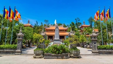 Chùa Long Sơn, P.Tây Nha Trang, tỉnh Khánh Hòa