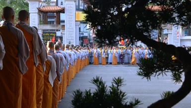 Tương lai Phật giáo gắn mật thiết với Tăng đoàn, đời sống Tăng Ni phản ánh trung thực Phật giáo trong xã hội