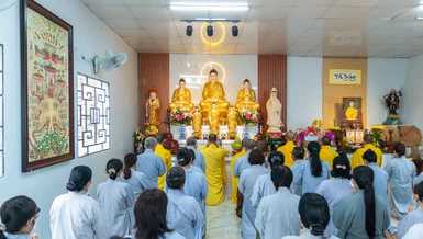 Khóa lễ tụng kinh, niệm Phật 