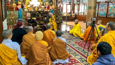 Hòa thượng Gyomyo Nakamura chia sẻ cùng Tăng Ni nghiên cứu sinh Việt Nam về những cột mốc lịch sử trong mối giao hảo giữa Phật giáo Việt Nam và Nhật Bản