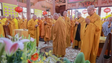 Nhị vị Hòa thượng đối thú an cư theo truyền thống