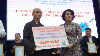 Ủy ban MTTQVN TP.HCM vận động hơn 2.000 tỷ đồng phòng chống Covid-19