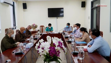  Họp thảo luận về một số việc chuẩn bị tổ chức Đại lễ Kỷ niệm 40 năm thành lập GHPGVN tại điểm cầu TP.HCM, vào chiều nay, 27-10