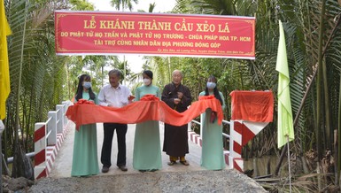 Ban Từ thiện - Xã hội GHPGVN tỉnh Bến Tre, Hòa thượng Thích Như Niệm cắt băng khánh thành cầu Xẻo Lá