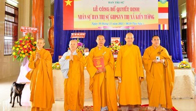 Tân Ban Trị sự Phật giáo thị xã Kiến Tường gồm 4 vị Tăng, Ni