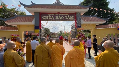 Lễ thựợng bảng hiệu và khai chuông, trống chùa Bảo Tâm tại ấp Phú Hòa