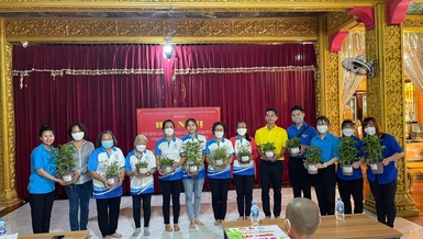Ban Tổ chức đã trao tặng 150 loại cây mang đặc tính dược liệu đến các thành viên