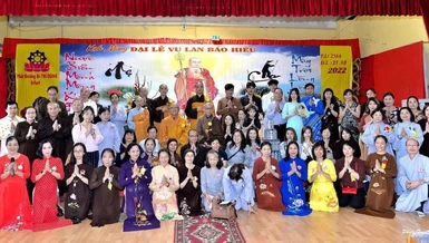 Chụp ảnh lưu niệm nhên Đại lễ Vu lan - Báo hiếu tại niệm Phật đường Bi Trí Dũng