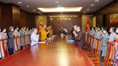 Niệm Phật cầu gia hộ