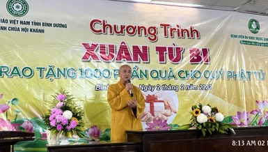  Hòa thượng Thích Huệ Thông có lời thăm hỏi sức khỏe và động viên bà con Phật tử cố gắng vươn lên trong cuộc sống