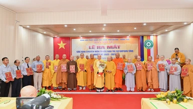 Trao quyết định đến 12 ban, Phân ban trực thuộc GHPGVN tỉnh Bà Rịa-Vũng Tàu