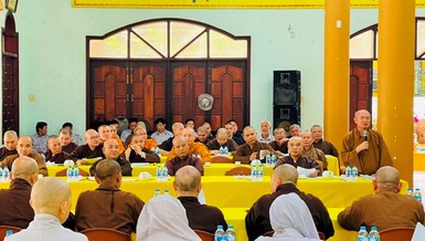 Chư tôn đức đóng góp ý kiến nhằm tổ chức Đại giới đàn Trí Độ và Đại lễ Phật đản trang nghiêm