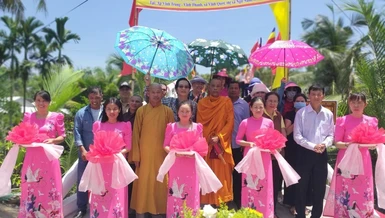 Cắt băng khánh thành 3 cây cầu trên địa bàn xã Vĩnh Quới