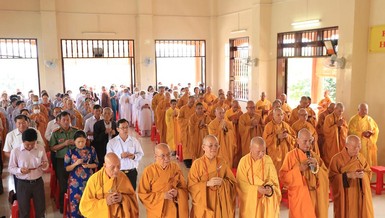  Chùa Tường Vân tổ chức khóa lễ “Quốc thái dân an và cầu siêu cho thập loại hàm linh” 