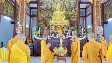 Đối thú An cư kiết hạ tại chùa Tỉnh Hội