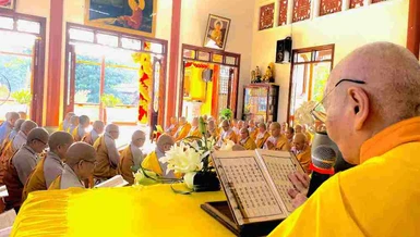 Chư Ni Bố-tát, trùng tuyên giới luật kỳ đầu tiên trong ba tháng An cư kiết hạ