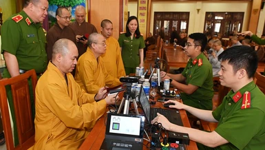 Chư tôn đức lãnh đạo GHPGVN đăng ký kích hoạt, sử dụng tài khoản định danh điện tử VneID