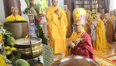Niêm hương tưởng niệm Giác linh Ni trưởng Thích nữ Chúc Như